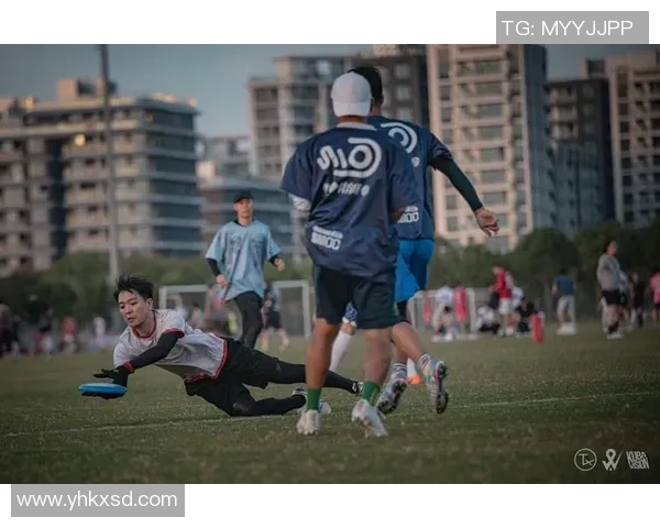 李伟独家分享飞盘技巧与心得助你成为飞盘高手的秘诀与经验总结 李伟独家分享飞盘技巧与心得助你成为飞盘高手的秘诀与经验总结